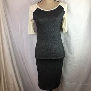 Lula rlRoe gray maxi dress & Rue 21 Jeans  😍✨